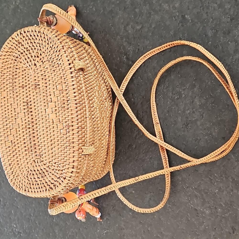 Handwoven Bali Rattan Shoulder Bag - Picture 5 of 10